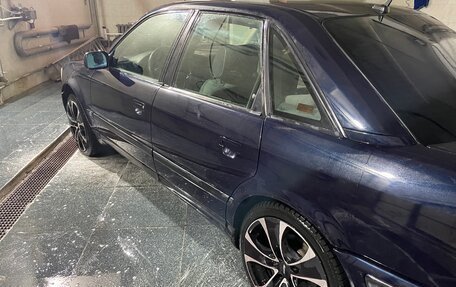 Audi 100, 1992 год, 600 000 рублей, 3 фотография