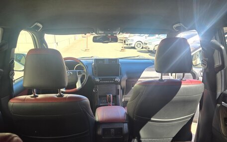 Toyota Land Cruiser Prado 150 рестайлинг 2, 2016 год, 3 500 000 рублей, 5 фотография