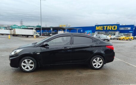 Hyundai Solaris II рестайлинг, 2013 год, 950 000 рублей, 2 фотография