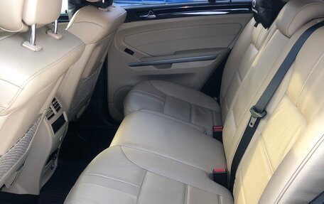 Mercedes-Benz M-Класс, 2010 год, 2 200 000 рублей, 9 фотография