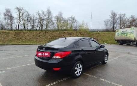 Hyundai Solaris II рестайлинг, 2013 год, 950 000 рублей, 5 фотография