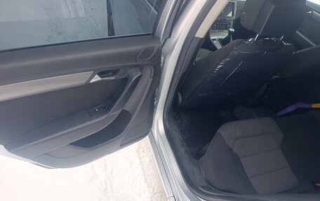 Volkswagen Passat B7, 2011 год, 930 000 рублей, 21 фотография