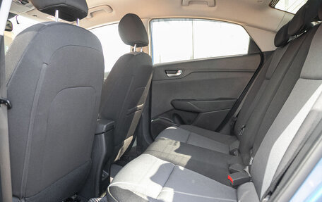 Hyundai Solaris II рестайлинг, 2021 год, 1 675 000 рублей, 12 фотография