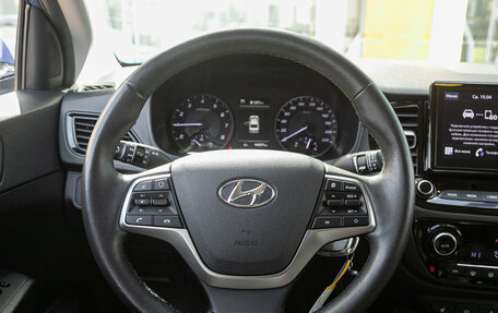 Hyundai Solaris II рестайлинг, 2021 год, 1 675 000 рублей, 11 фотография