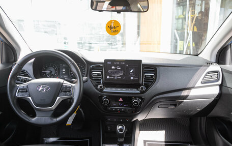 Hyundai Solaris II рестайлинг, 2021 год, 1 675 000 рублей, 17 фотография