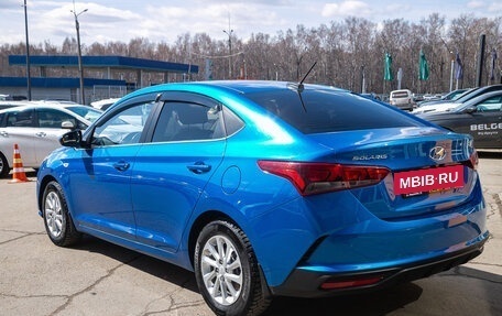 Hyundai Solaris II рестайлинг, 2021 год, 1 675 000 рублей, 9 фотография