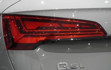 Audi Q5, 2025 год, 6 150 000 рублей, 25 фотография