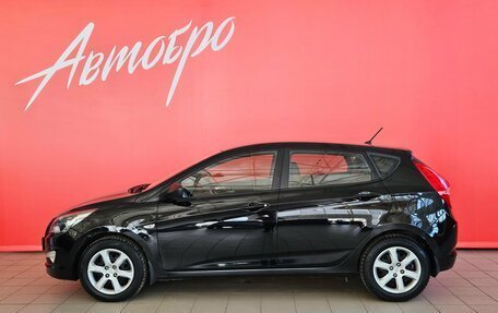 Hyundai Solaris II рестайлинг, 2015 год, 650 000 рублей, 2 фотография