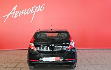 Hyundai Solaris II рестайлинг, 2015 год, 650 000 рублей, 4 фотография