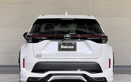 Toyota Yaris Cross, 2023 год, 1 478 000 рублей, 7 фотография