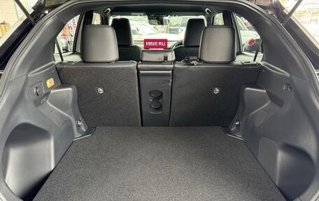 Toyota Yaris Cross, 2023 год, 1 632 000 рублей, 22 фотография