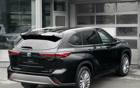 Toyota Highlander, 2026 год, 6 100 000 рублей, 6 фотография