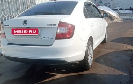 Skoda Rapid I, 2018 год, 1 100 000 рублей, 5 фотография