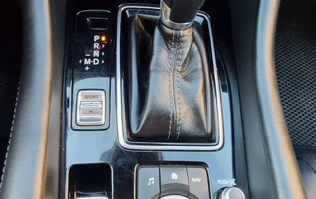 Mazda 6, 2018 год, 2 100 000 рублей, 10 фотография