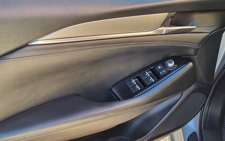 Mazda 6, 2018 год, 2 100 000 рублей, 20 фотография