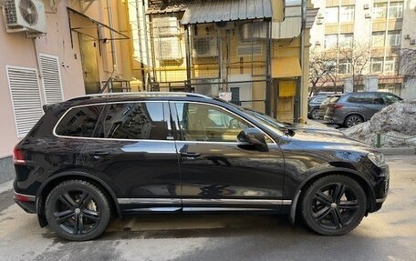 Volkswagen Touareg III, 2017 год, 3 500 000 рублей, 3 фотография