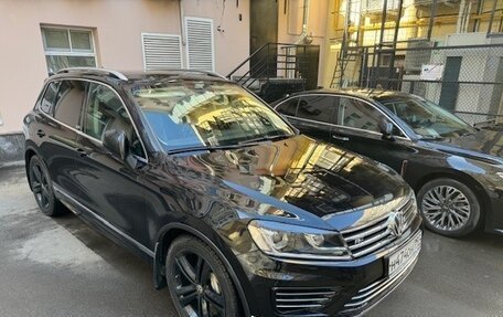 Volkswagen Touareg III, 2017 год, 3 500 000 рублей, 2 фотография