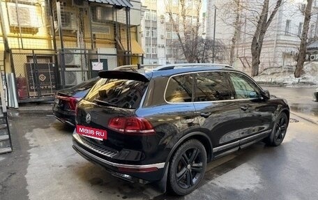Volkswagen Touareg III, 2017 год, 3 500 000 рублей, 4 фотография