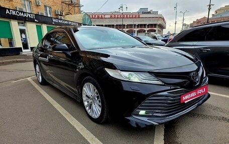 Toyota Camry, 2019 год, 2 650 000 рублей, 3 фотография