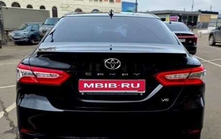 Toyota Camry, 2019 год, 2 650 000 рублей, 7 фотография