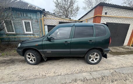 Chevrolet Niva I рестайлинг, 2004 год, 310 000 рублей, 5 фотография
