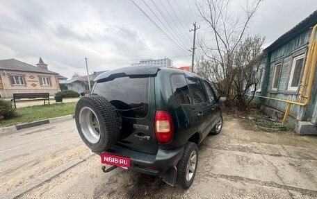 Chevrolet Niva I рестайлинг, 2004 год, 310 000 рублей, 3 фотография