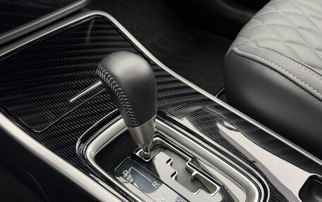 Mitsubishi Outlander III рестайлинг 3, 2022 год, 2 850 000 рублей, 12 фотография