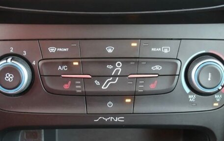 Ford Focus III, 2018 год, 1 099 000 рублей, 6 фотография