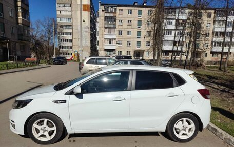 KIA Rio III рестайлинг, 2017 год, 900 000 рублей, 2 фотография