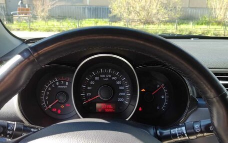 KIA Rio III рестайлинг, 2017 год, 900 000 рублей, 7 фотография