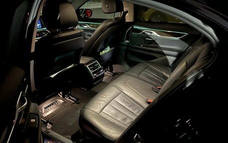 BMW 7 серия, 2017 год, 3 150 000 рублей, 11 фотография