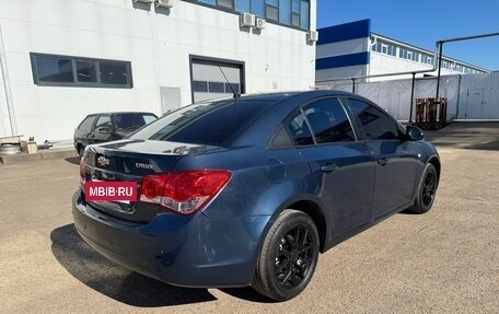 Chevrolet Cruze II, 2011 год, 585 000 рублей, 4 фотография