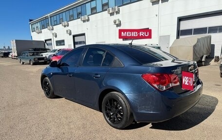 Chevrolet Cruze II, 2011 год, 585 000 рублей, 5 фотография