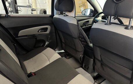 Chevrolet Cruze II, 2011 год, 585 000 рублей, 14 фотография