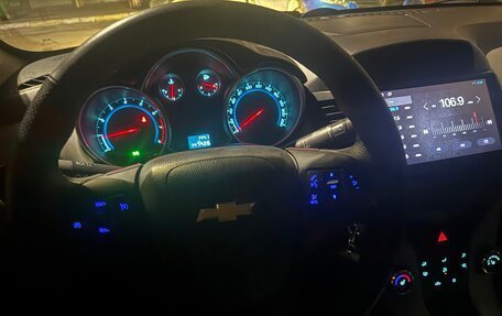 Chevrolet Cruze II, 2011 год, 585 000 рублей, 16 фотография