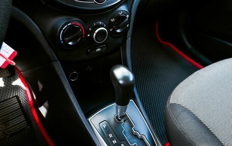 Hyundai Solaris II рестайлинг, 2011 год, 725 000 рублей, 9 фотография