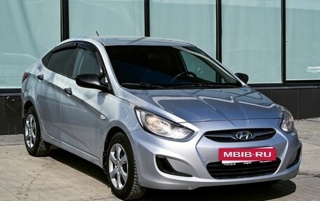 Hyundai Solaris II рестайлинг, 2011 год, 725 000 рублей, 7 фотография