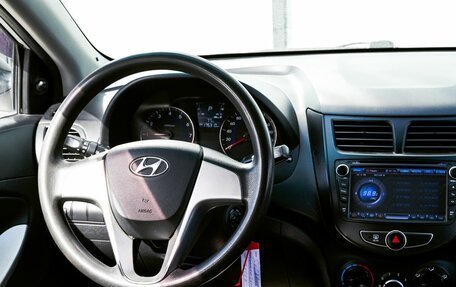 Hyundai Solaris II рестайлинг, 2011 год, 725 000 рублей, 17 фотография