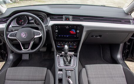 Volkswagen Passat B8 рестайлинг, 2022 год, 2 377 000 рублей, 15 фотография