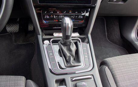 Volkswagen Passat B8 рестайлинг, 2022 год, 2 377 000 рублей, 22 фотография