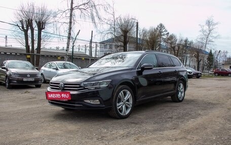 Volkswagen Passat B8 рестайлинг, 2022 год, 2 377 000 рублей, 3 фотография