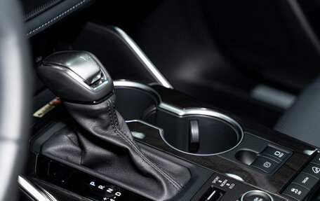 Toyota Highlander, 2025 год, 5 890 000 рублей, 14 фотография