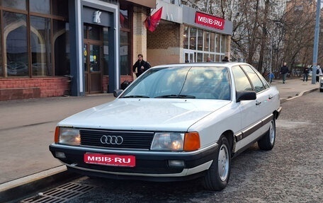 Audi 100, 1985 год, 470 000 рублей, 1 фотография