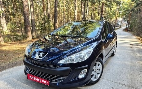 Peugeot 308 II, 2011 год, 610 000 рублей, 1 фотография
