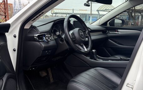 Mazda 6, 2020 год, 2 400 000 рублей, 10 фотография