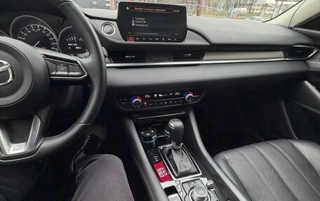 Mazda 6, 2020 год, 2 400 000 рублей, 13 фотография