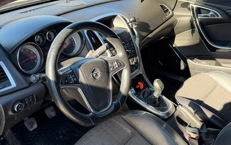 Opel Astra J, 2013 год, 815 000 рублей, 10 фотография