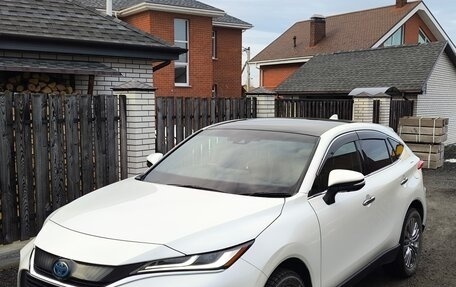 Toyota Harrier, 2020 год, 4 500 000 рублей, 6 фотография