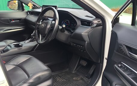 Toyota Harrier, 2020 год, 4 500 000 рублей, 9 фотография