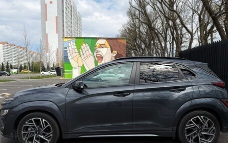 Hyundai Kona I, 2021 год, 1 980 000 рублей, 4 фотография